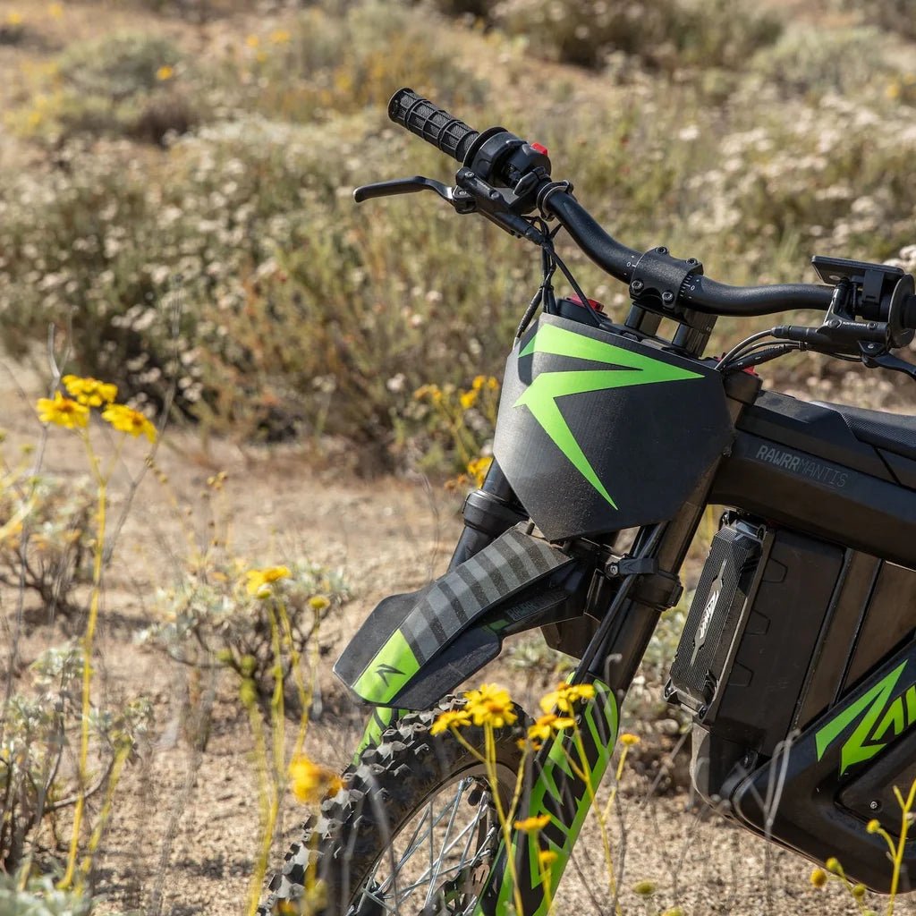 RAWRR MANTIS MINI R & R17 - Emoto Superstore