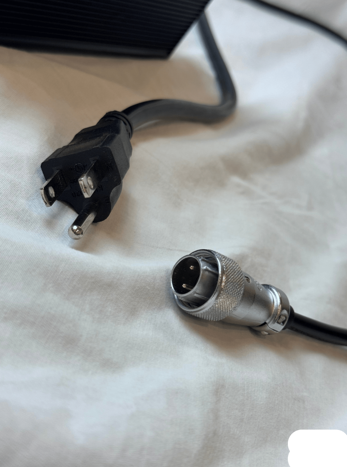 Stealth Bomber Charger OEM -