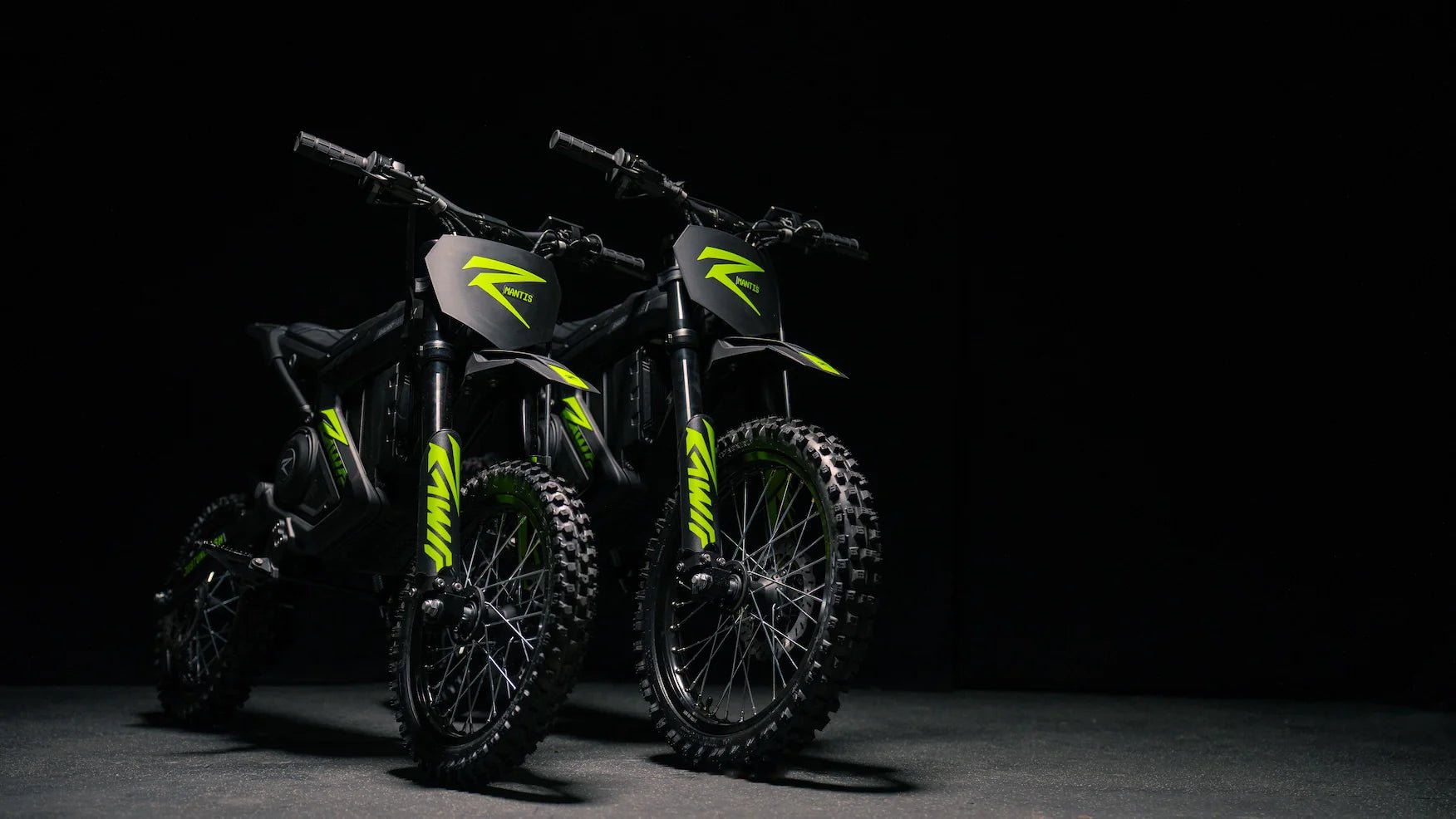 RAWRR MANTIS MINI R & R17 - Emoto Superstore